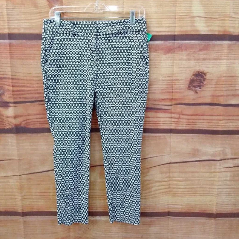 LOFT MODERN SKINNY ANKLE BLACK WHITE PANTS SIZE 4 PETITE TCC Trendy Printed Leggings