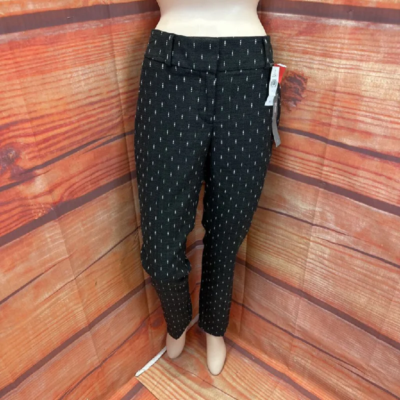 LOFT BLACK WHITE PATTERN PANTS SZ 0 NWT TCC Trendy Printed Leggings