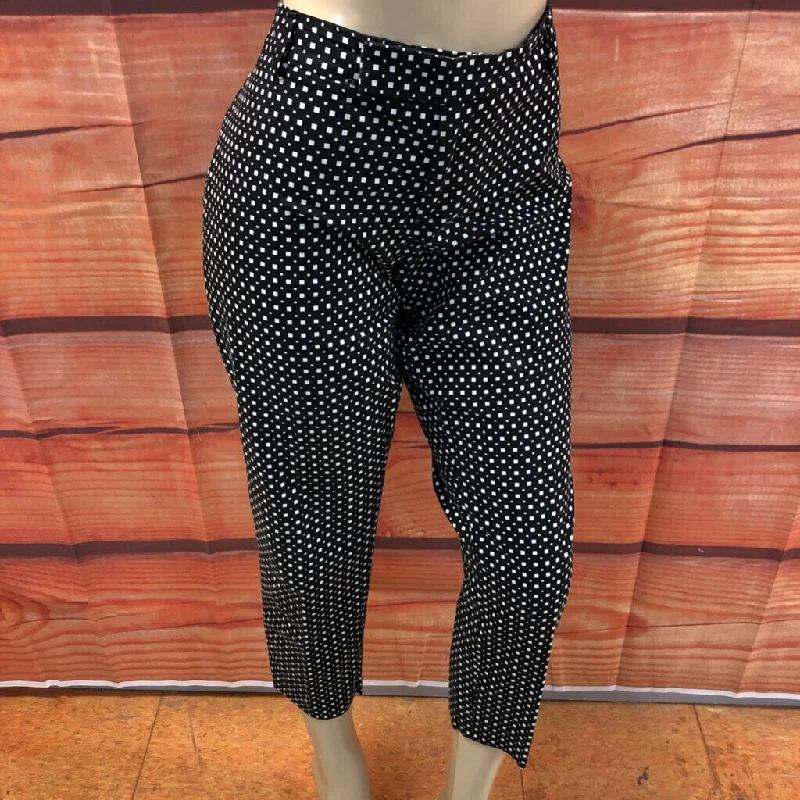 GAP SLIM CROPPED BLACK IVORY PANTS SIZE 14 TCC Fashionable Button-Up Pants
