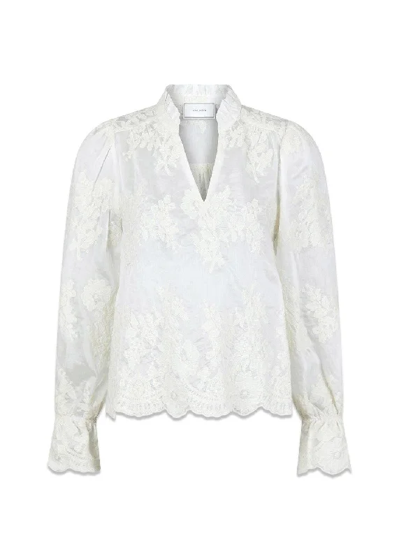 Amara Big Embroidery Blouse - Off White