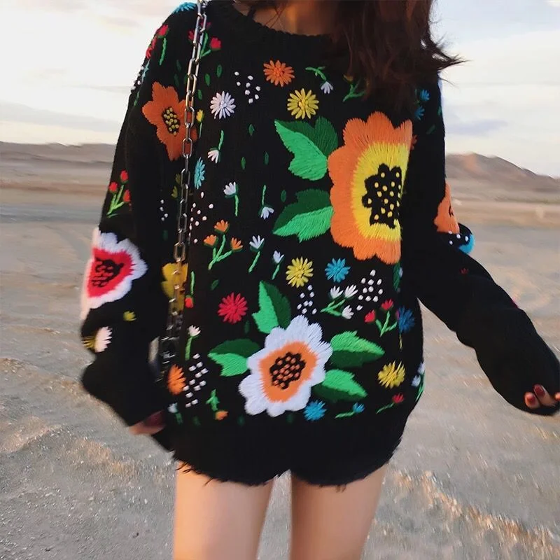 Boho Winter Sweater for Women Black Retro Vintage Runway Flowers Embroidery Sweater Warm Loose Knitted Jumper Womens Sweaters