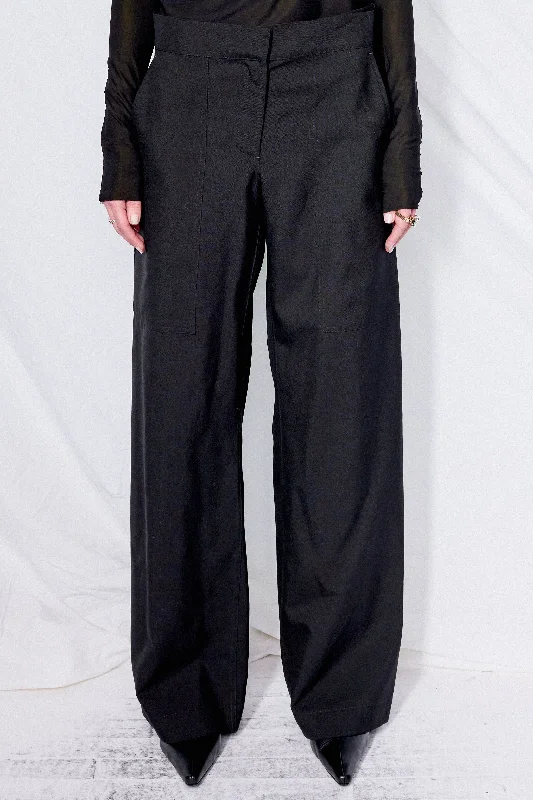 Black Suiting Simple Pant