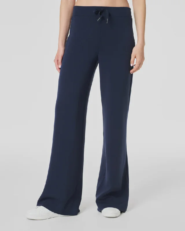 Spanx AirEssentials Wide Leg Pant | Timeless Navy