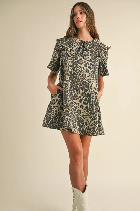 Corduroy tiered mini dress with buttons and side pockets
