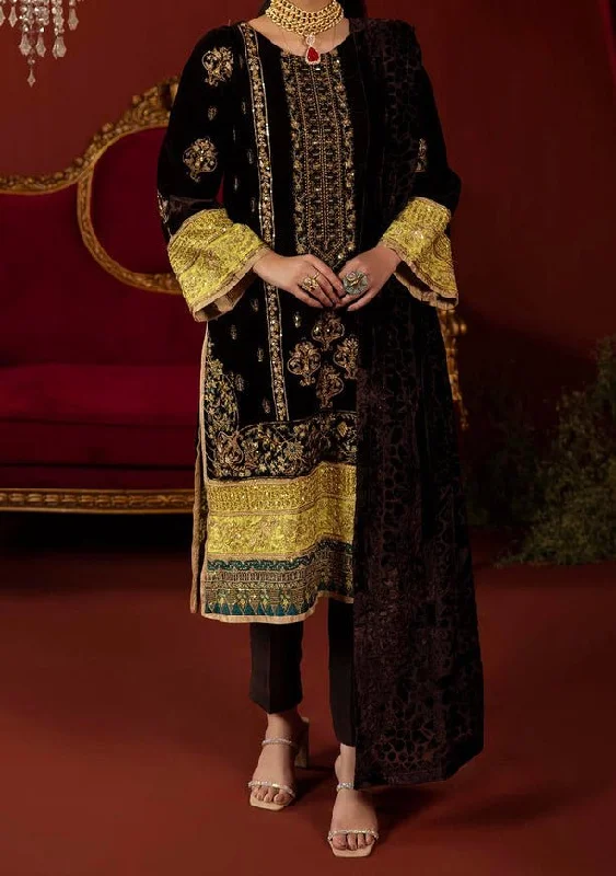 Adan's Libas Plachi Pakistani Velvet Dress