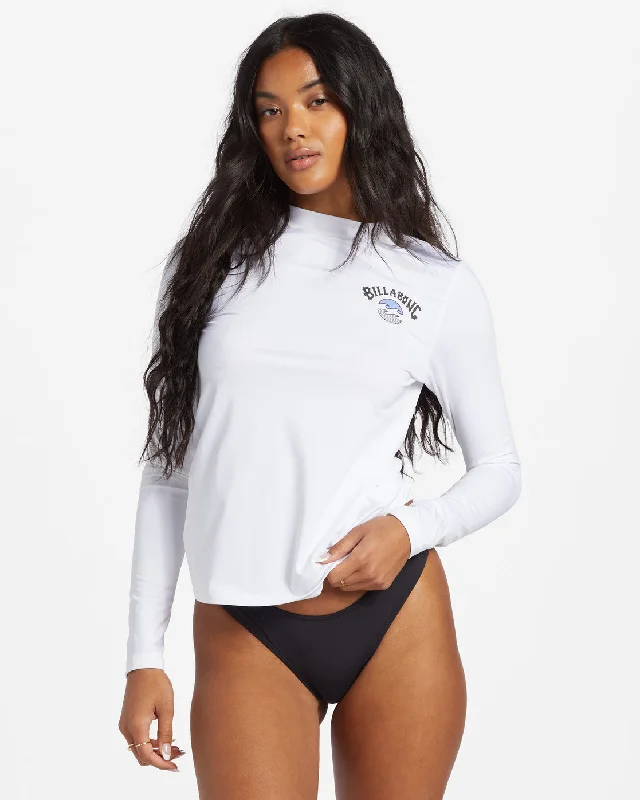 Core Loose Fit Long Sleeve Surf Tee - White Front Pockets Side Pockets Patch Pockets Core Loose Fit Long Sleeve Surf Tee - White Front Pockets Side Pockets Patch Pockets