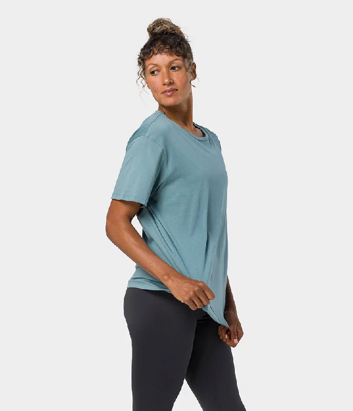 Vinyasa Tee Zippered Front Buttoned Front Snap Front