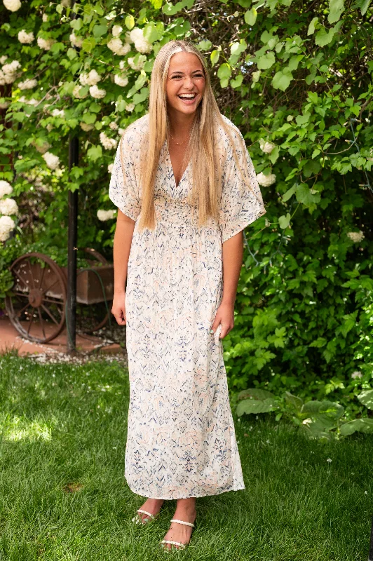 V-Neck Smocked Waist Maxi Dress W/ Side Slits Cozy Spaghetti Strap Maxi Dress