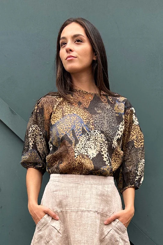 Sabana Blouse in Seersucker Elegant Silk Blouse