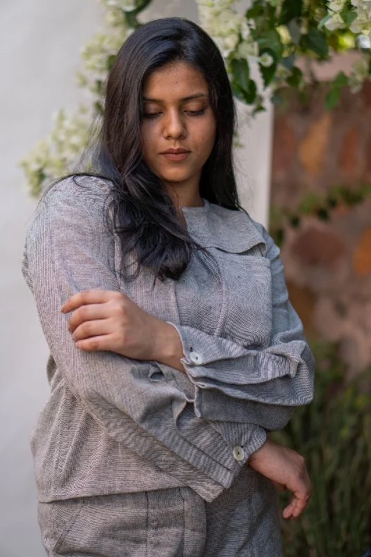Sonder Pleated Sleeve Blouse Casual Button Blouse