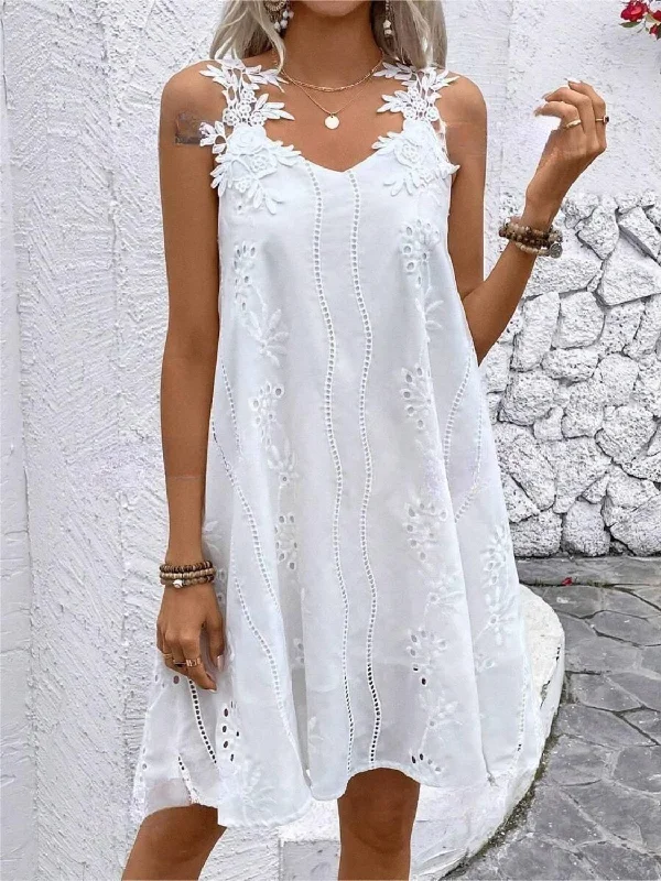 Lace Detail V-Neck Mini Dress Fashionable Mini Dress with Pockets