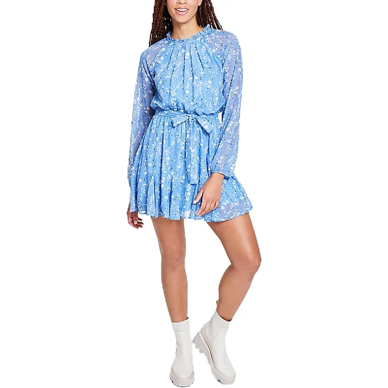 Trixxi Womens Juniors Above knee Pleated Mini Dress Stylish Sweetheart Neck Mini Dress Trixxi Womens Juniors Above knee Pleated Mini Dress Stylish Sweetheart Neck Mini Dress
