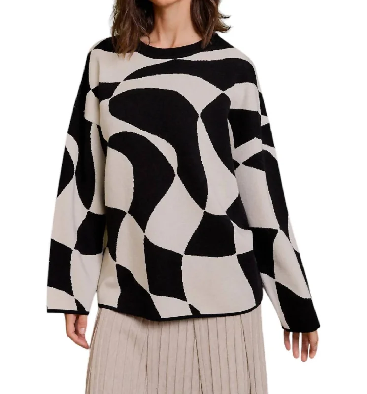 Abstract Checkered Oversized Sweater In Black/off White Chenille Blend Fleece Blend Nylon Blend