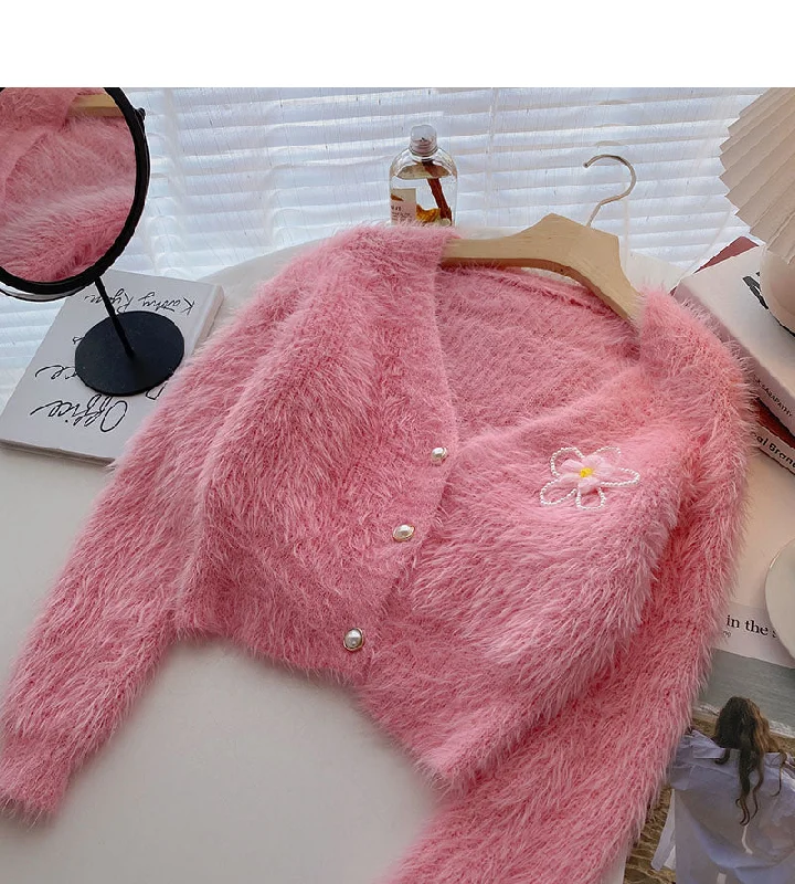Mohair sweater small flower nail bead top cardigan 6093 Notch Collar Peter Pan Collar Cowl Neck Mohair sweater small flower nail bead top cardigan 6093 Notch Collar Peter Pan Collar Cowl Neck