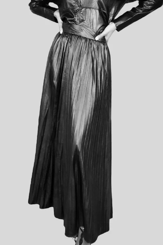 C2066 FAUX LEATHER SKIRT vintage skirt charm