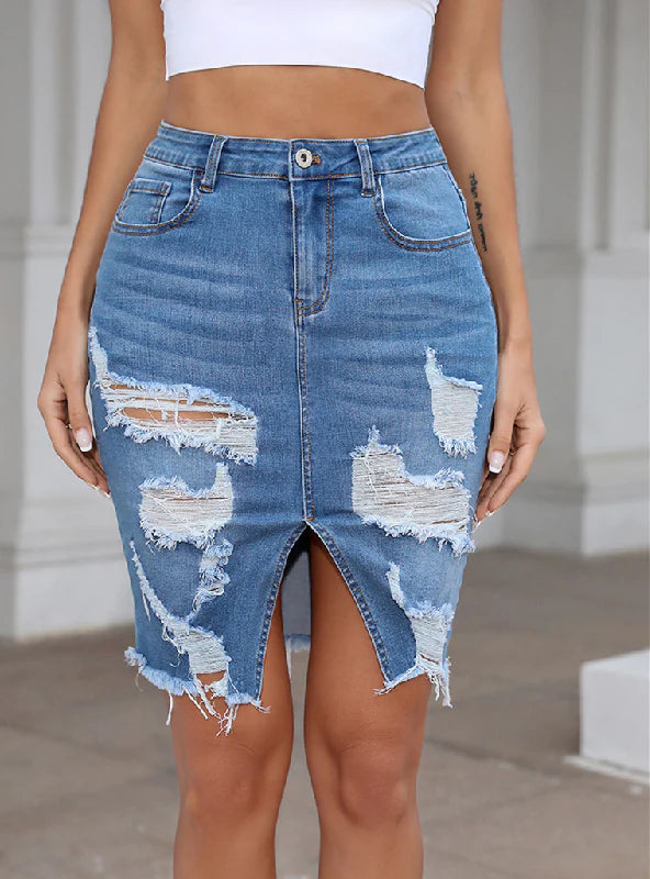 SLIM-FIT JEANS PIERCED TASSEL SKIRT